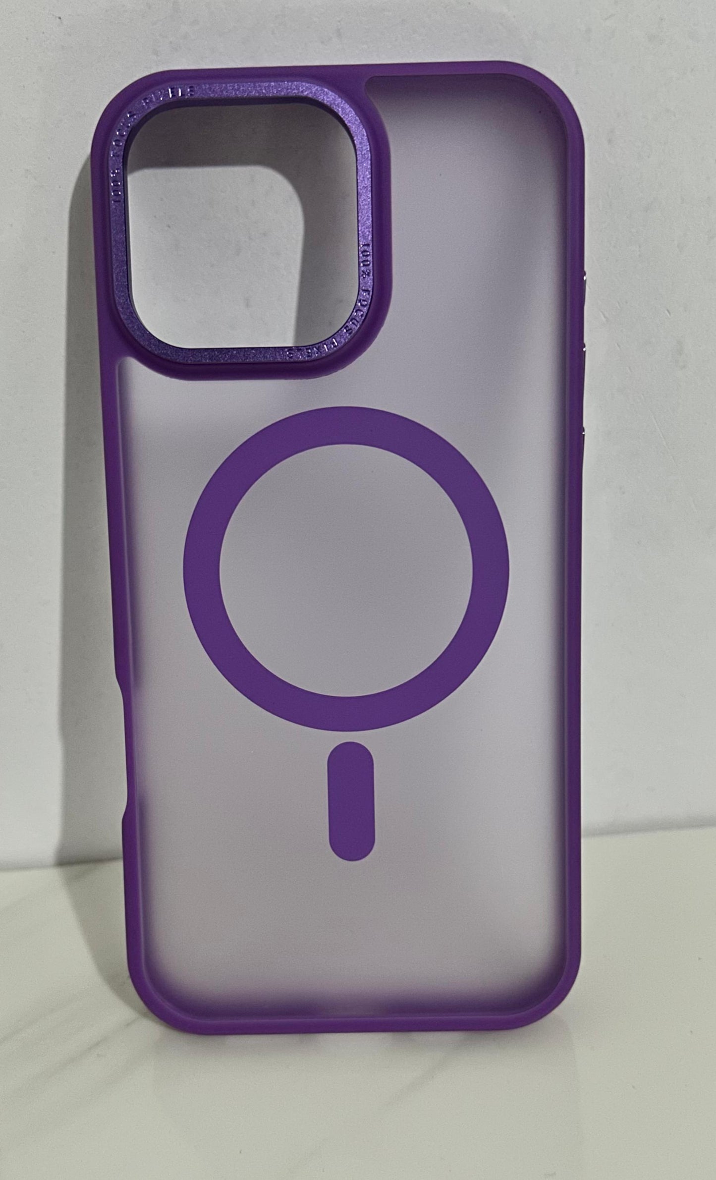 Case MagSafe ahumado mate premium for iphone 16 pro 6.3