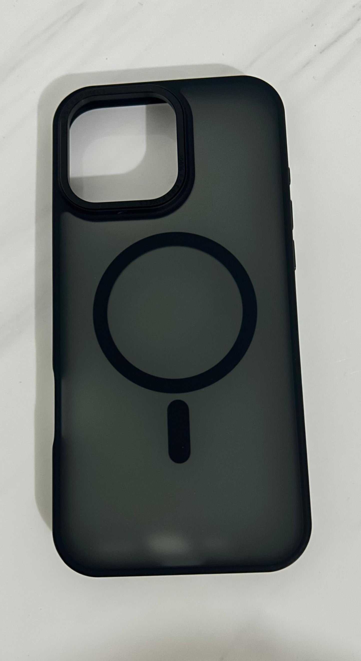 Case MagSafe ahumado mate premium for iphone 14 pro 6.1