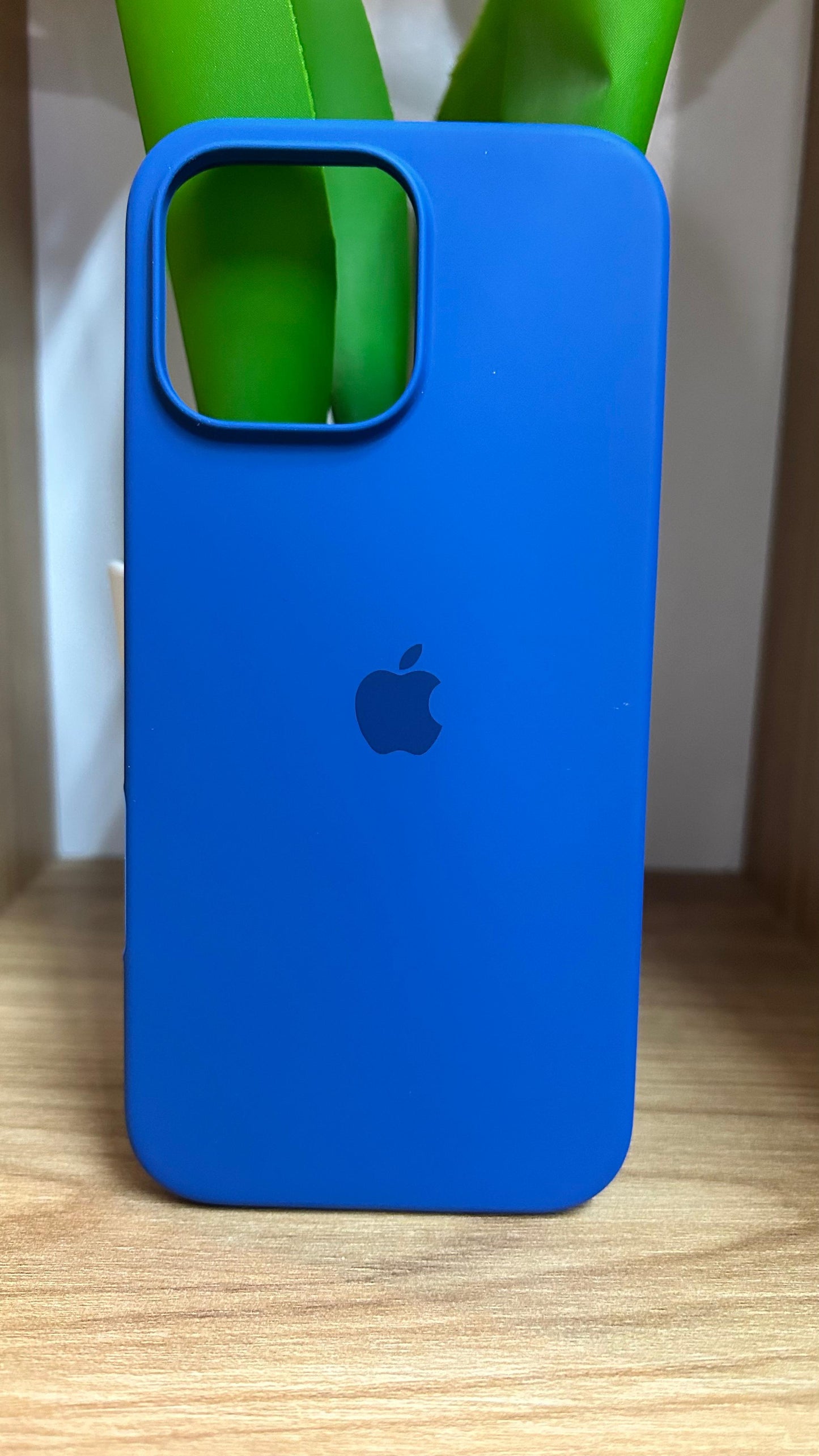 Case silicona gamuzado logo apple for iPhone 16 pro max