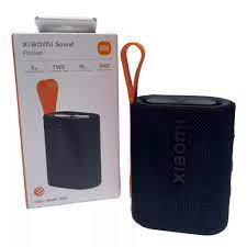 Parlante Xiaomi Sound Pocket | Compacto, Resistente al Agua IP67 y 10h de Sonido Estéreo