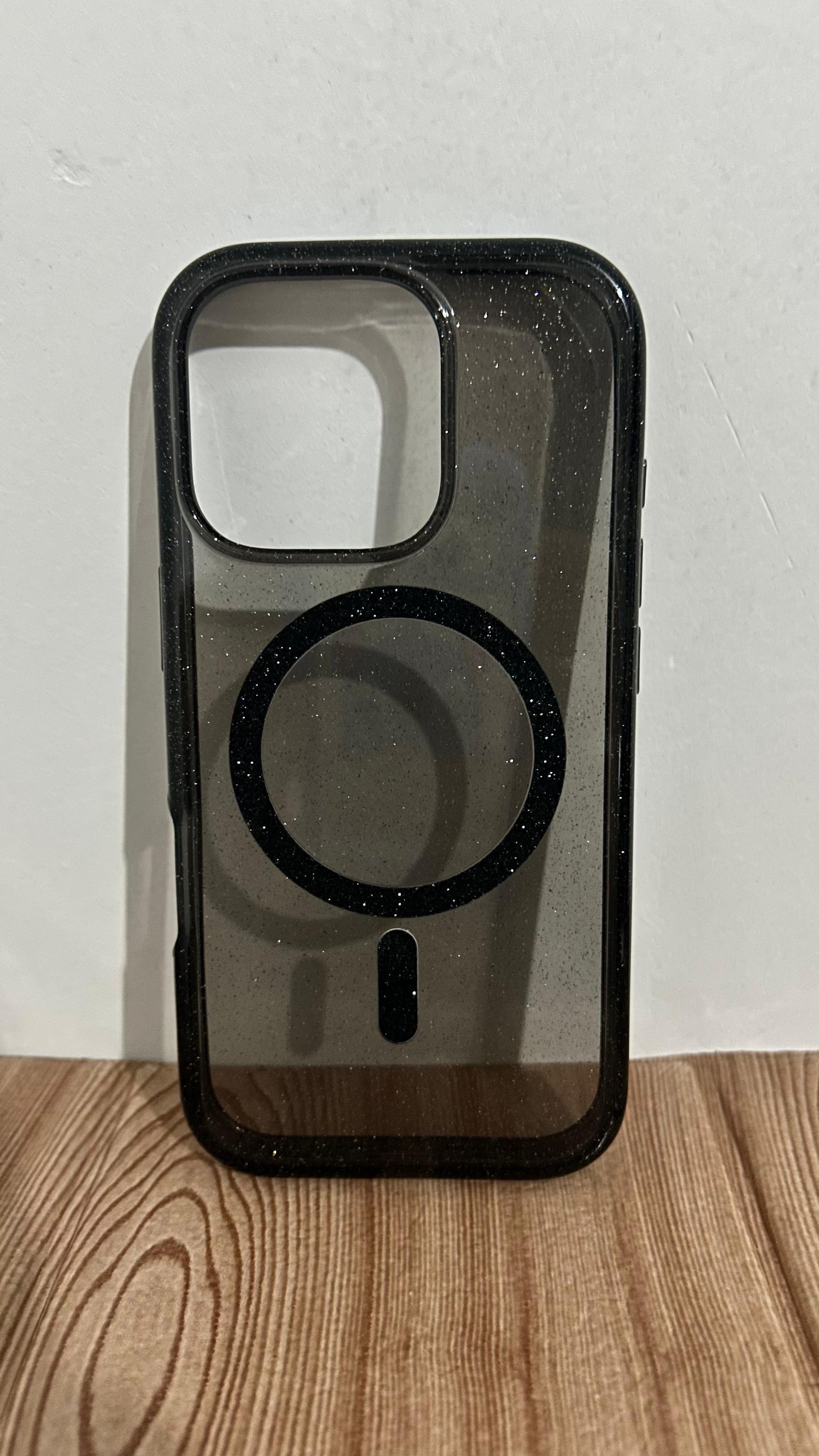 Case  Starlight Armor LD|  Magsafe escarchado iPhone 16 Pro 6.3