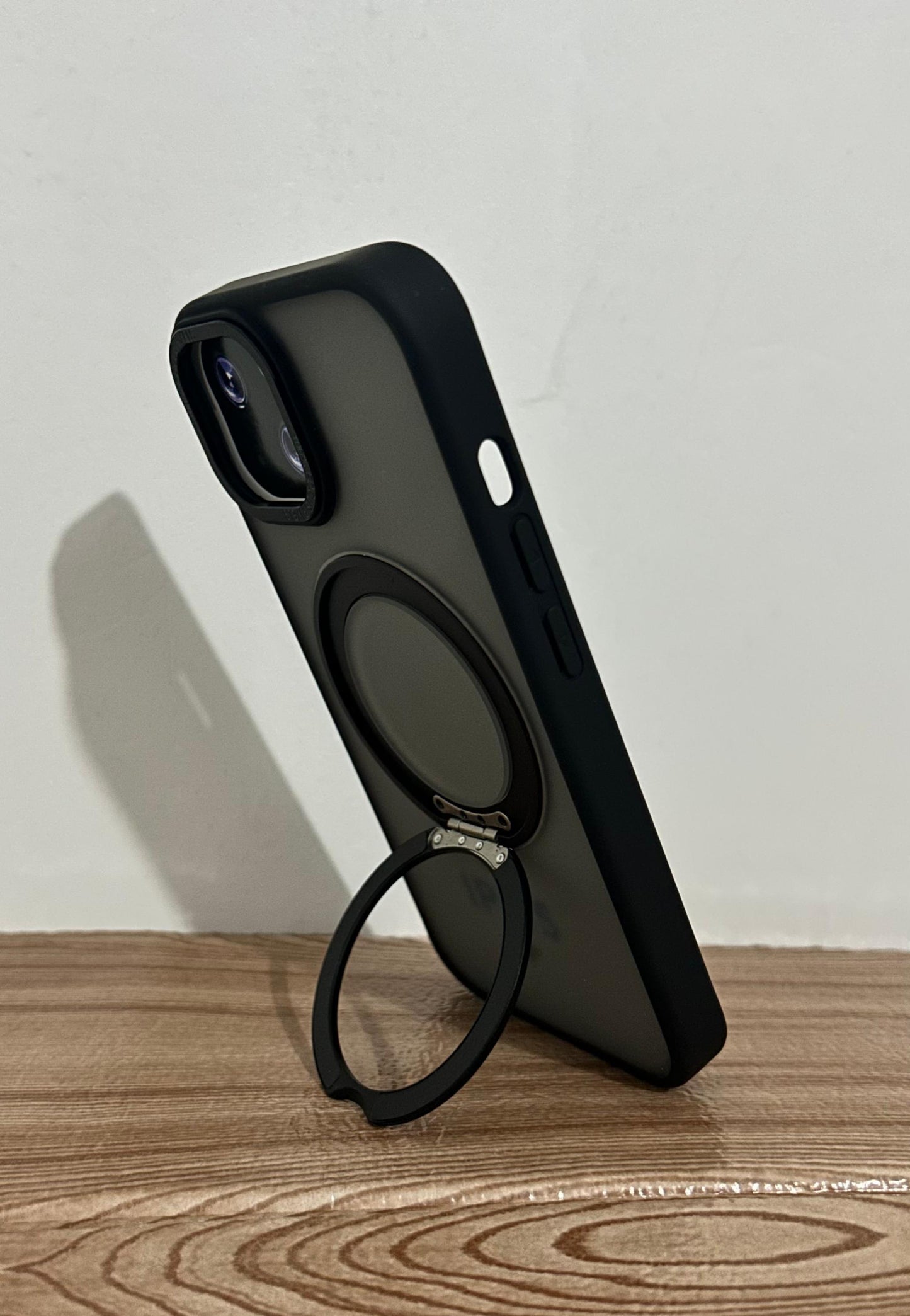 CASE STARLIGHT SHIELD LD|funda con Anillo parante Magsafe iPhone 16 6.1
