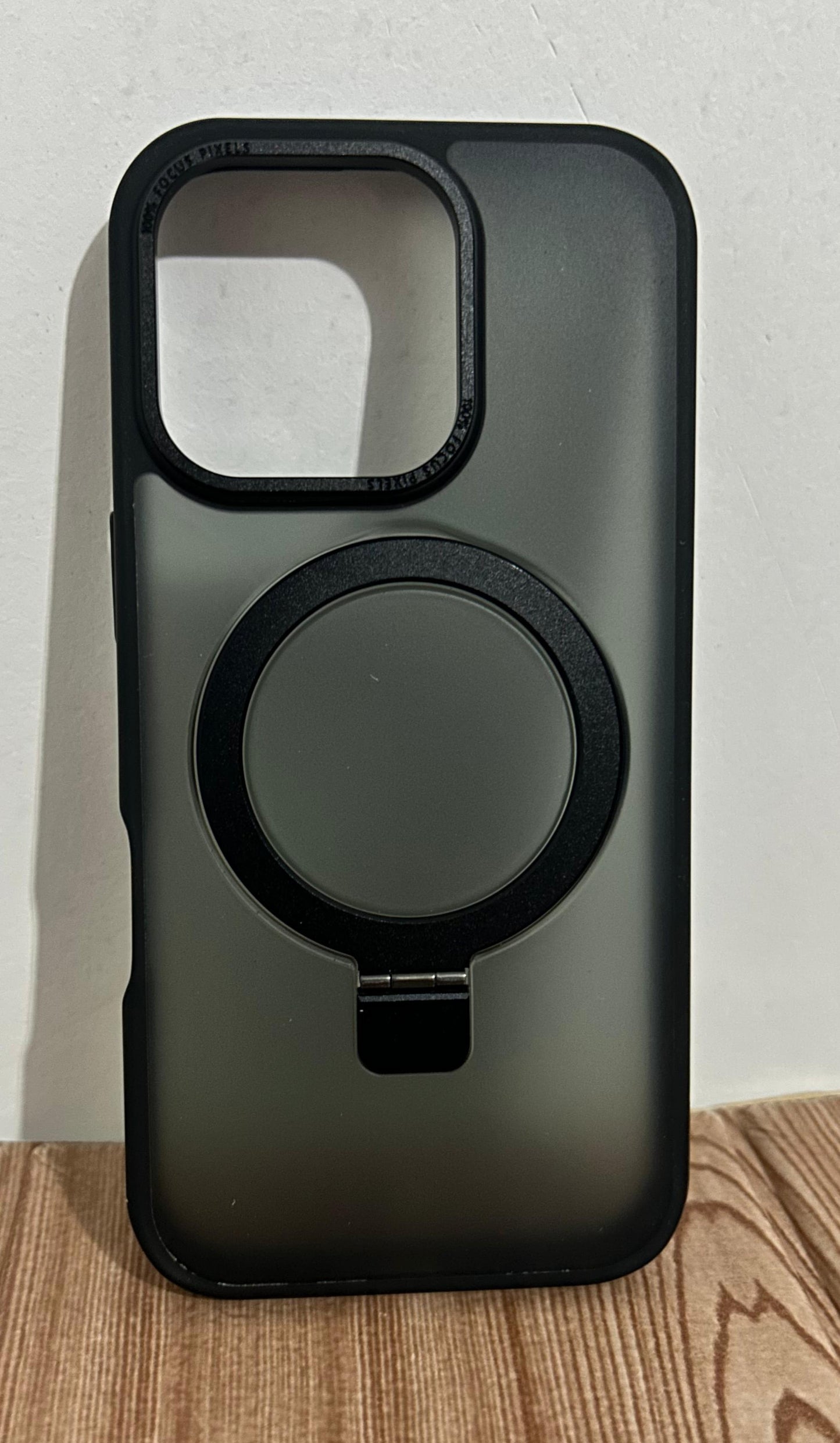 CASE STARLIGHT SHIELD LD|funda con Anillo parante Magsafe iPhone 16 pro 6.3