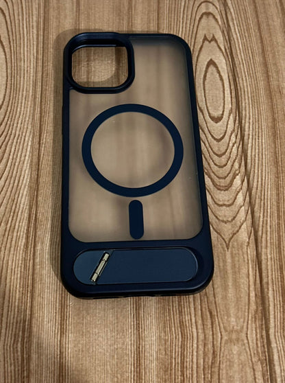 Case Magsafe premium ahumado | con soporte inferior iPhone 13/14/15 6.1